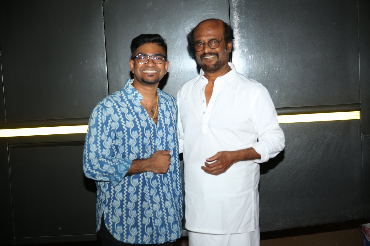 JoseJr01's tweet photo. Standing next to the living legend @rajinikanth , a true testament to the power of manifestation. Dreams do come true when you meet the right people, believe and work towards them. 🌟 #Manifestation #DreamsComeTrue #Rajinikanth #Thalaivar170 https://t.co/VhhbeZibSN