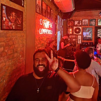 Feeliipes's tweet photo. #NewProfilePic https://t.co/dW0oTsdtiR