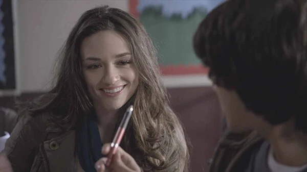 teenwolfbr's tweet photo. Faz o uivo que nosso seriadinho tá de aniversário! 🐺

Há exatos TREZE ANOS ATRÁS (🥲), no dia 05 de Junho de 2011, a emissora americana da MTV exibia Wolf Moon, o primeiro episódio de Teen Wolf. https://t.co/iEcN3xE0ft