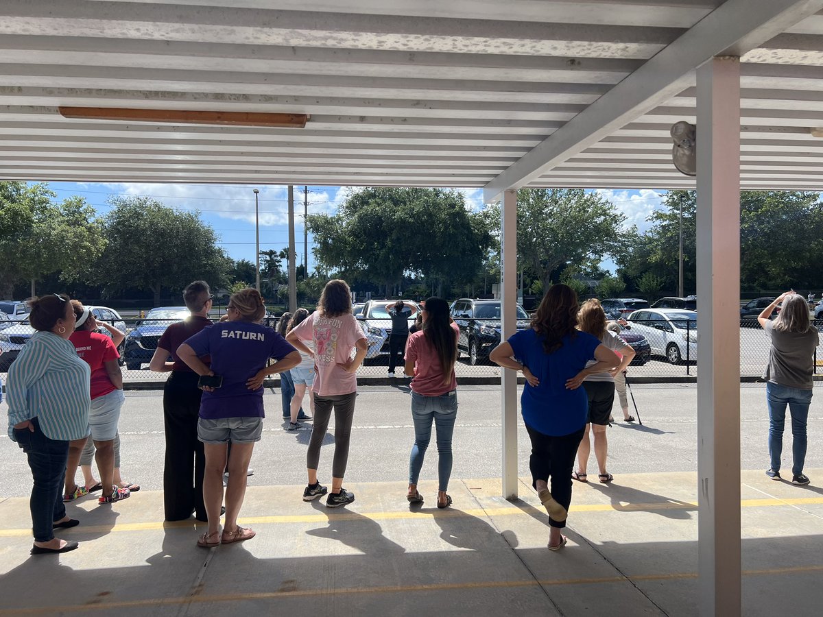 VCSElemSci tweet media