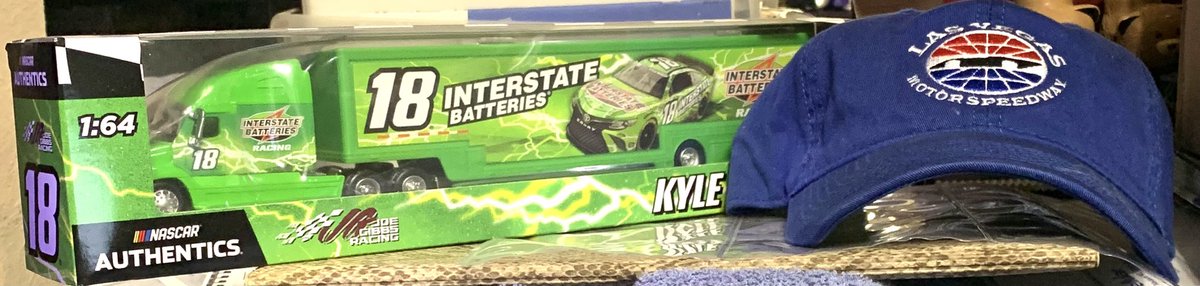 24dupontfan's tweet photo. 🚨NASCAR GIVEAWAY🚨Sonoma Raceway weekend! I have a 1/64 @KyleBusch transporter or an autographed @TimothyPeters_ hat! Winner’s Choice! Must RT post &amp; MUST be following @Jgray_03 &amp; myself! Pick the driver who takes the 🏁for the 2nd place prize! #TBBCrew LET’S GOOOOOO! 🔥🫡 https://t.co/8GRwC6LBpj
