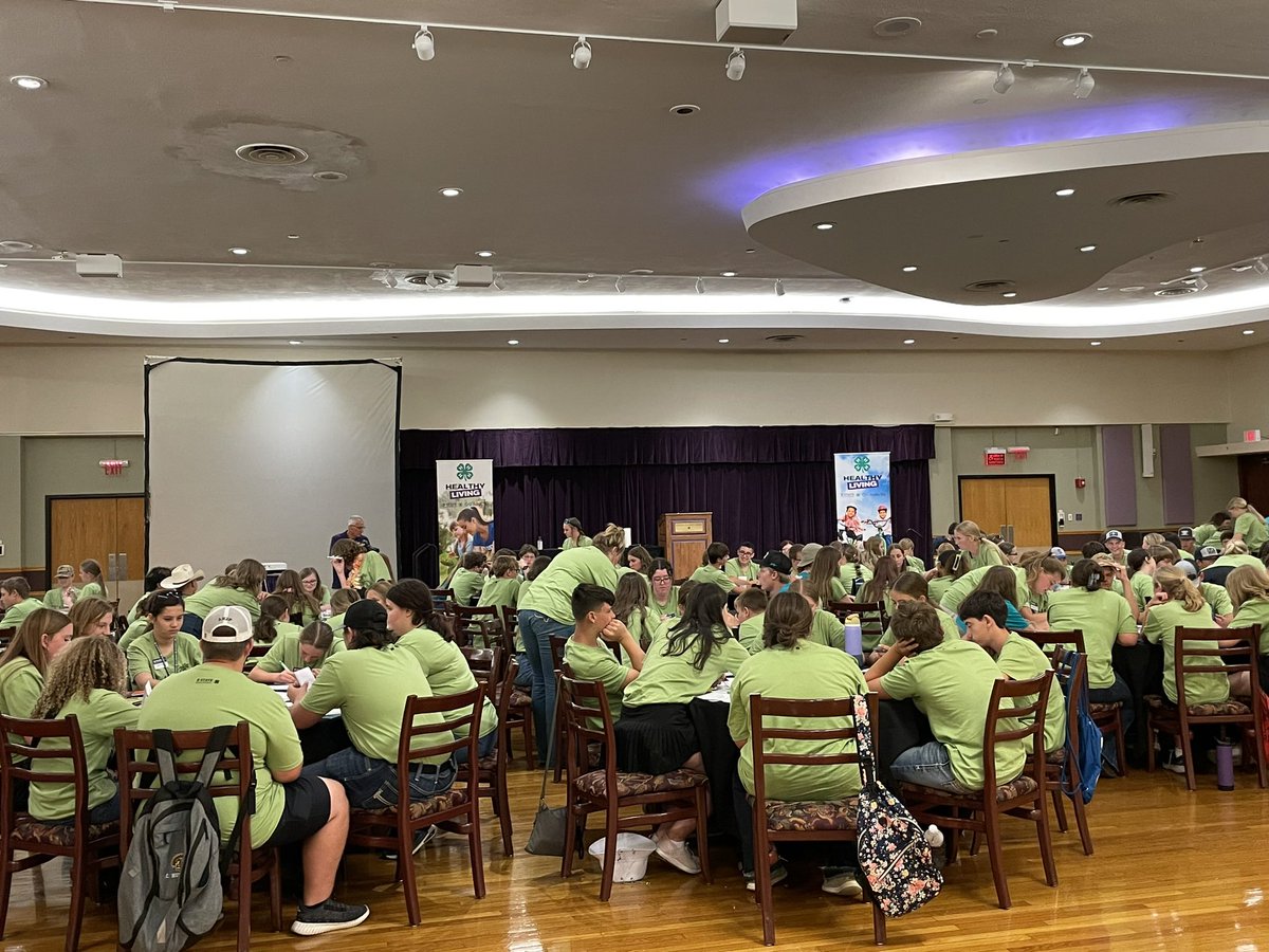 Kansas 4-H tweet media