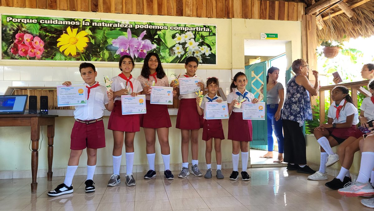 FlorayFaunaMtz's tweet photo. En el día de hoy, como parte de las actividades por el 5 de junio, Día Mundial del Medio Ambiente, en nuestra empresa realizamos una actividad cultural con los niños del círculo de interés. En esta actividad premiamos a los ganadores del #Concurso de #Fotografía.
#ffmat https://t.co/FYLvdfWToi