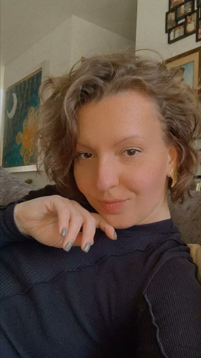 Cagri Sarigoz (@cagrisarigoz) on Twitter photo 🚀 Meet Vika Loskutova (@BadassVic), the dynamic co-founder of <a href="/OlympiaChat/">Olympia | Your winning AI team 🚀</a>!
Learn how she's leveraging AI to create efficient virtual teams for startups and small businesses. 🌟
#AI #Entrepreneurship #Innovation 🚀 Meet Vika Loskutova (@BadassVic), the dynamic co-founder of <a href="/OlympiaChat/">Olympia | Your winning AI team 🚀</a>!
Learn how she's leveraging AI to create efficient virtual teams for startups and small businesses. 🌟
#AI #Entrepreneurship #Innovation