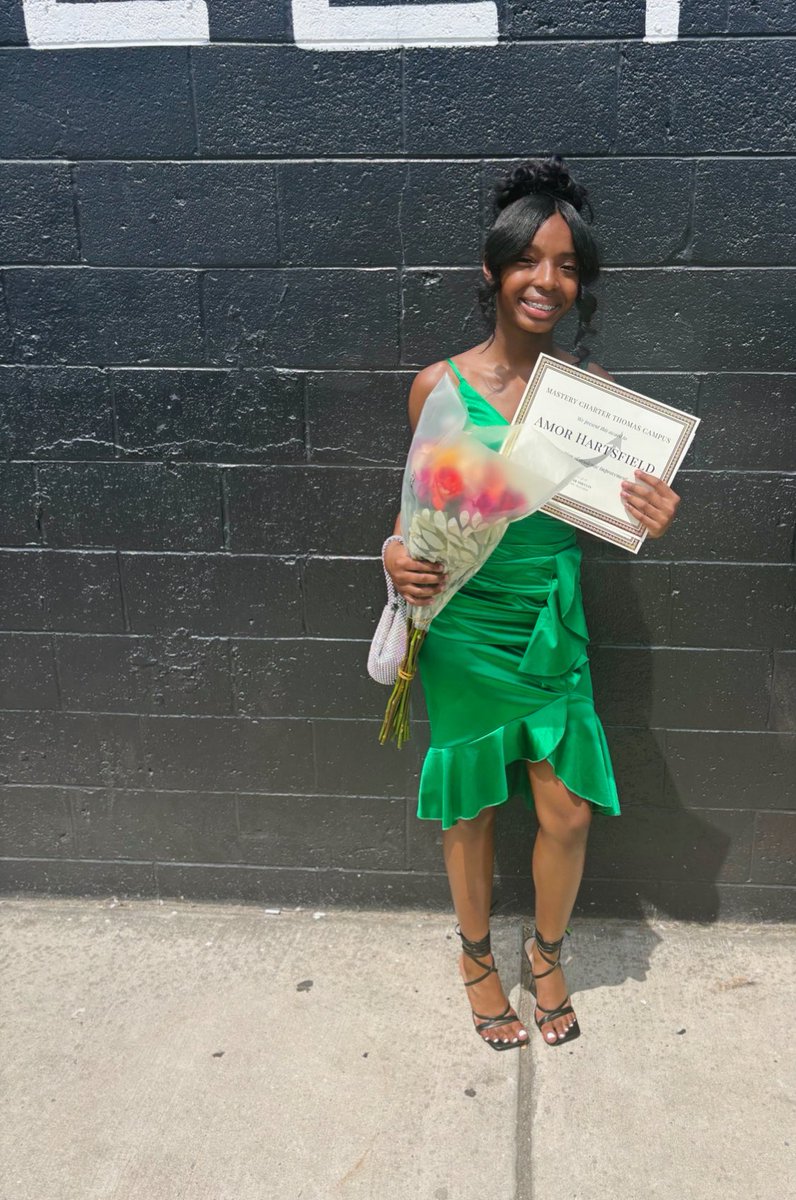 Smoofrom19st_'s tweet photo. Congratulations Baby Girl you are officially a High Schooler🥹♥️ I am so proud of you and all that you have achieved. May your future be filled with happiness, success, and endless possibilities. I love you😘😘😘 #ClassOf20204🎓 https://t.co/vVLRPo0ziG