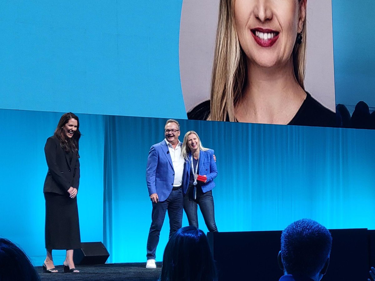 Maria Ansalmar tweet media