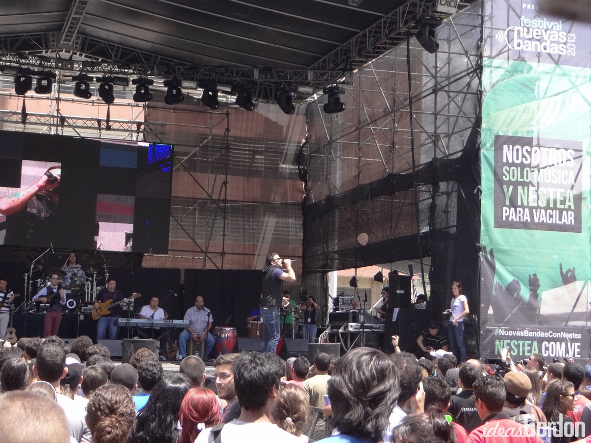 de la bóveda #rockandMAU

abriendo el <a href="/NuevasBandas/">Festival Nuevas Bandas</a>
14/Jul/2013

#laMAU + <a href="/aribarbella/">Aristides Barbella</a> <a href="/malangaoficial/">Malanga</a> 

//

ENTRADAS para #rockandMAU #reconexión 29 y 30 / Junio / 2024

en <a href="/Ticketmundo_ve/">TICKETMUNDO™</a>
<a href="/venturaprodart/">venturaproducciones</a>
<a href="/ozshows/">ozshows</a>

rockandmau.ticketmundo.com