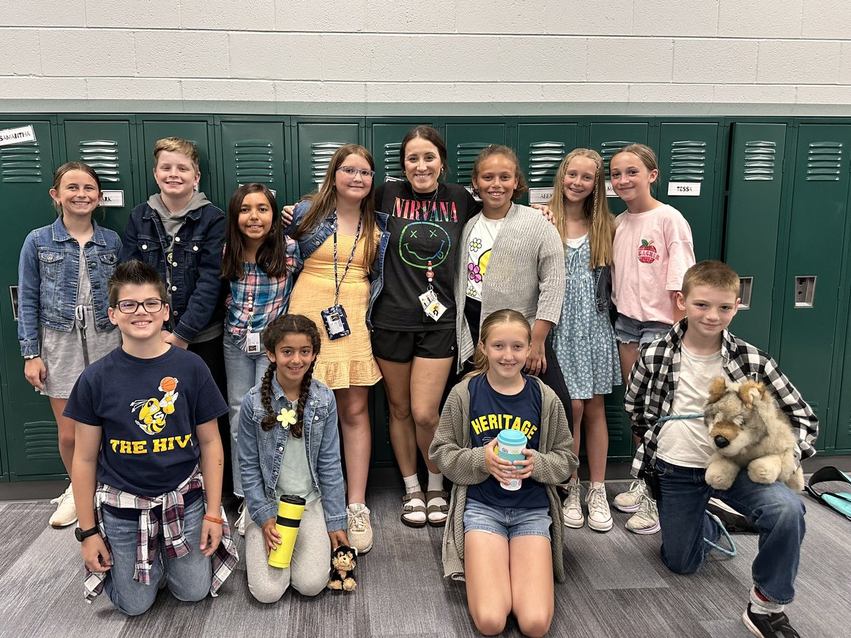 Teachers, dress like your students. Students, dress like your teacher. They did SO well, even down to having “Kona”. 😜👏🏼 #sascompass #heritagelearn #spiritweek