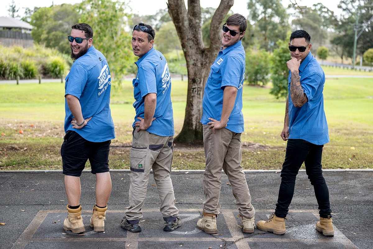 ShutItSolutions's tweet image. 💫 Unlike many in the industry, we rely on our own trusted staff, ensuring familiar faces in distinctive shirts. This commitment to consistency builds trust with our clients #ShutItSolutions #ReliableTeam #Trust #TeamWork