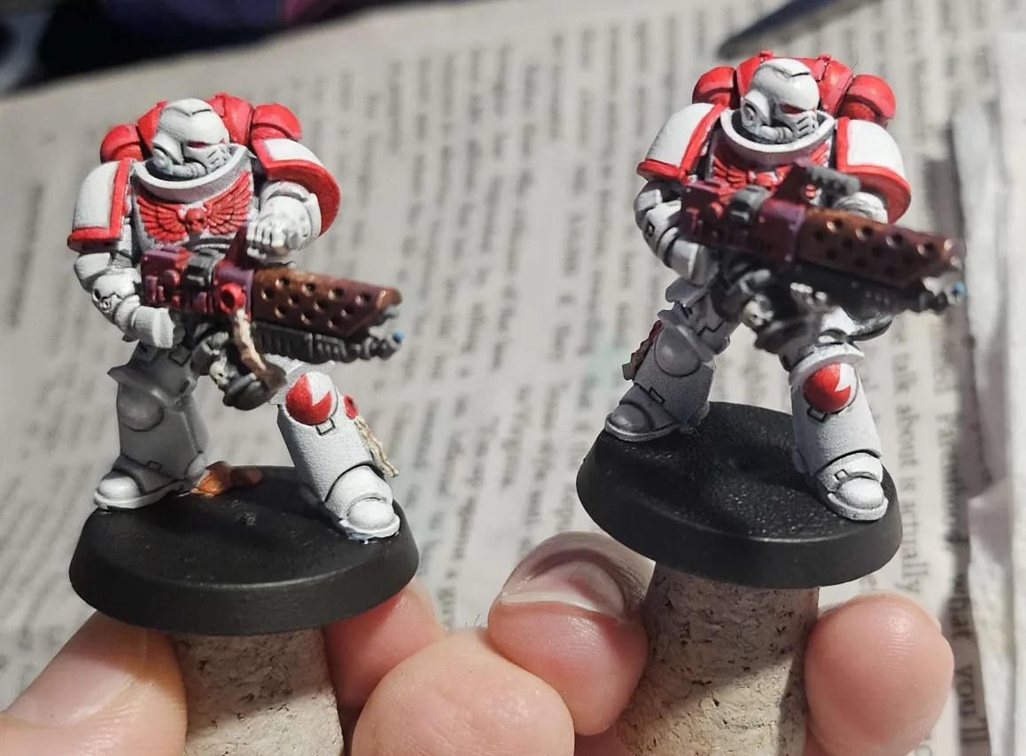 CadenaValkyrie's tweet photo. finished painting my starter set space marines, i won't be winning any paint competitions with these, but definitely a lot of improvement from my first one, now to finish painting the rest of my tyranids https://t.co/7YZqHTsDKC