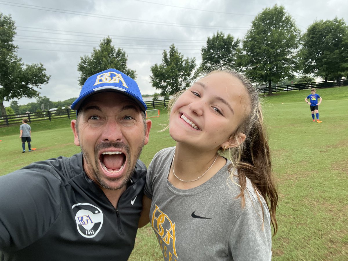 BGASoccer's tweet image. @BGASoccer camp continues. Great group of campers enjoying the beautiful game. Our high-school player coaches have been fantastic!  The Academy is an incredible soccer community.  #GoBGA