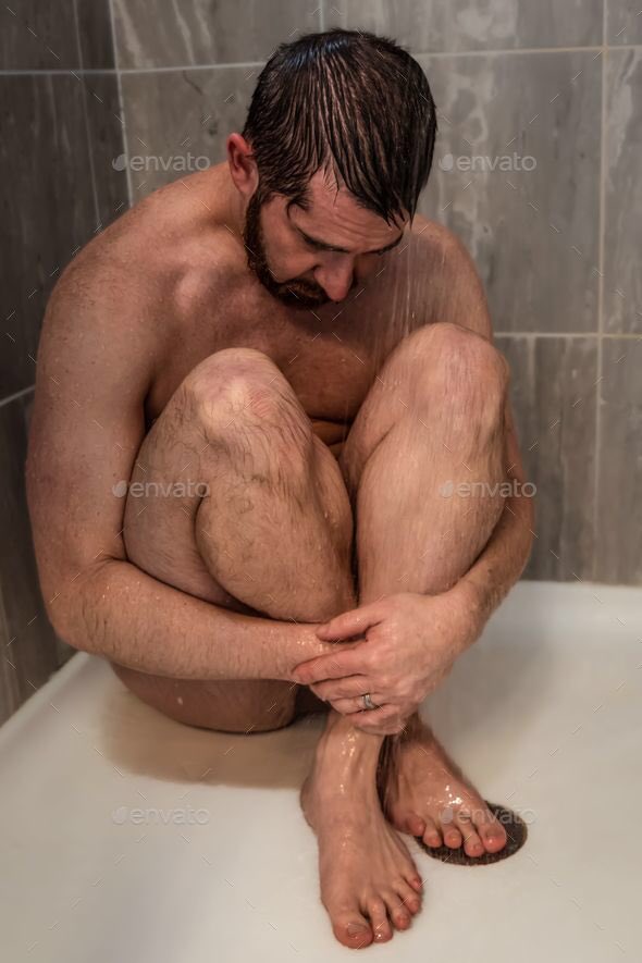 SpxwnXp's tweet photo. @ihyrated After I wash and masturbate I jus be like…. https://t.co/NnMGp3pHPy