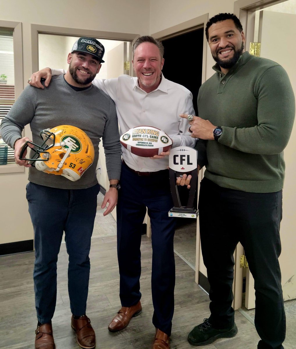 Are the rumors true? that Ryan King, former Grey Cup Champion &amp; Edmonton Elks, will be making his debut in the professional boxing world at the next 
<a href="/Unified__Boxing/">UnifiedBoxing</a> event? <a href="/ryanking46/">Ryan King</a> 
Only time will tell!🤞🏻