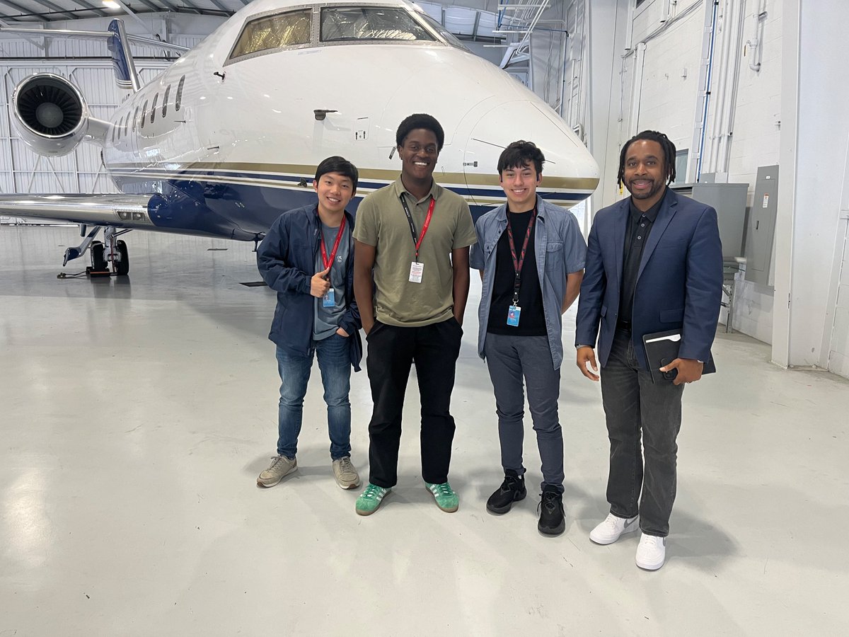 jdavidson360's tweet photo. Our 11th grade internship program is designed to connect student interest with real world opportunity. Seeing HTHNC students interested in aviation doing incredible work w/ the STEM Aviation Academy is priceless. Doing something you’ve dreamed about as a student will ignite you🔥 https://t.co/AGfjNY7mey