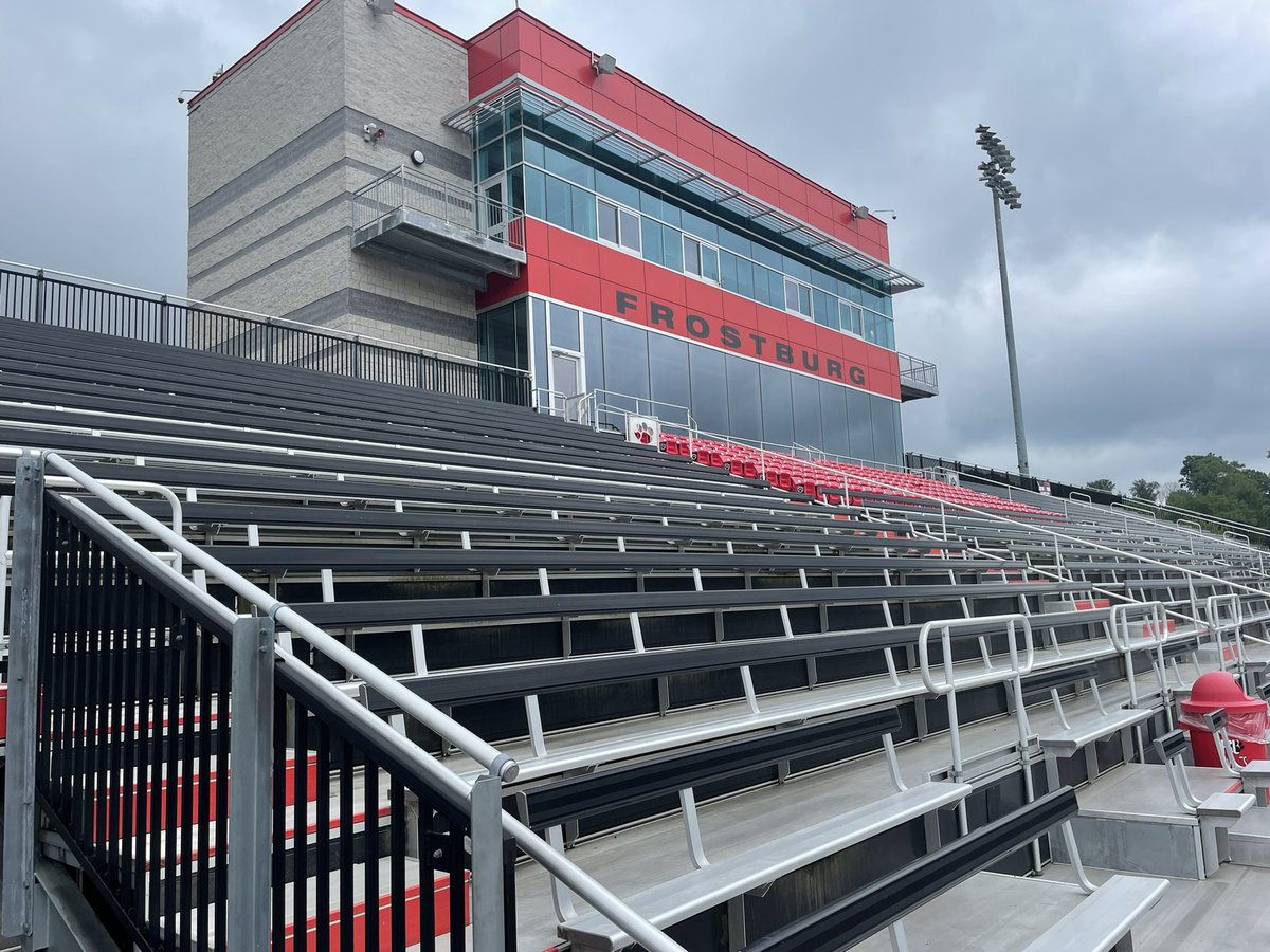 Thank you   <a href="/coach_ewags/">Eric Wagoner</a> @FSUCoachMiller <a href="/CoachDPrather/">Derek Prather</a> <a href="/coach_heim0/">Coach Heim</a> and
Coach Hutchens  for inviting me down to see Frostburg University. We were very impressed with the campus and the new wrestling &amp; football facilities. <a href="/Coach_Plack/">TJ Plack</a>