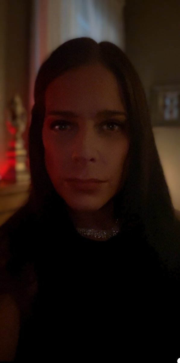 Lori Lesley (@lorilesleykt) on Twitter photo 