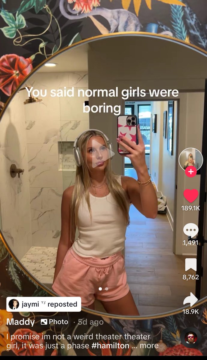 remisversion's tweet image. i can’t stop laughing