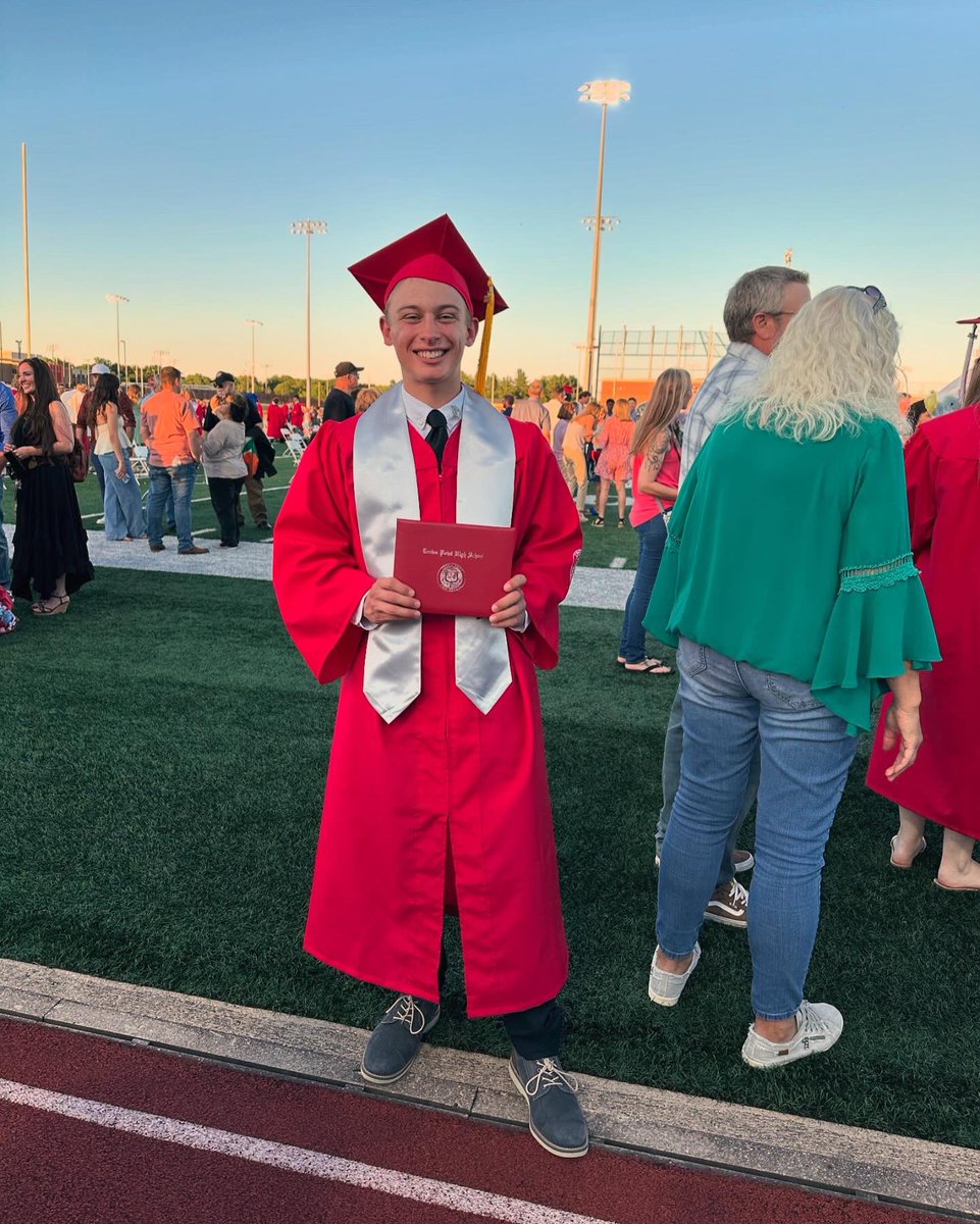 Brandon Osika tweet media