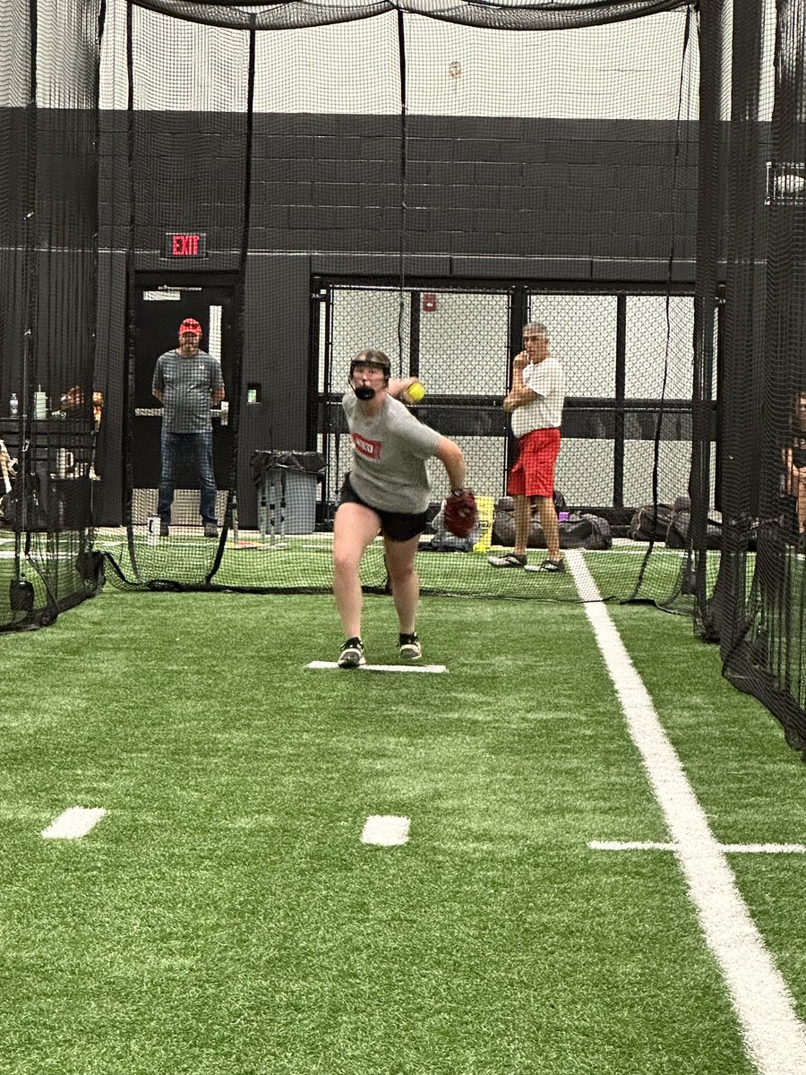 SouthWarren Softball tweet media