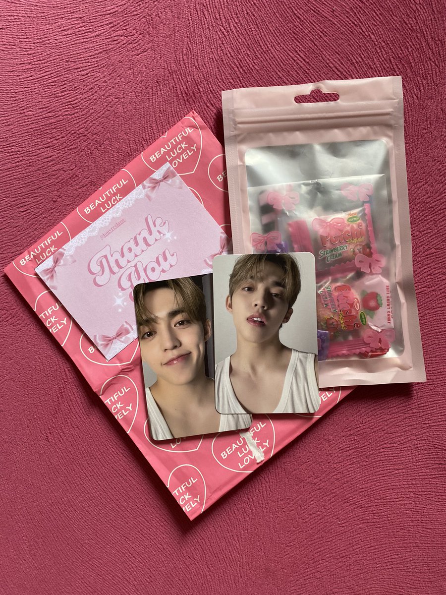 luvlhs1015's tweet photo. — • 💌 ꒰ cheolie mail from @louvreslane ꒱ 

 ˚୨୧ my most awaited parcel is finally home !! thank you so much for the smooth transaction <3

ෆ°ᡣ𐭩 special thanks to pau for making hanap here sa twt noong time na super bardahan ⋆｡˚ ⋆

#louvouch https://t.co/aA1iHCTBhB