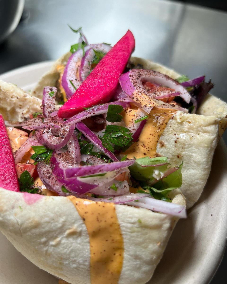 FavaPot's tweet image. Did you know that falafel, originally called “Ta’amya,” hails from Egypt? Unlike the chickpea version, our authentic falafel is made from fava beans, just like in Egypt. Experience the true taste of Ta’amya at any of our locations! #madefromscratch #womanownedbusiness #local