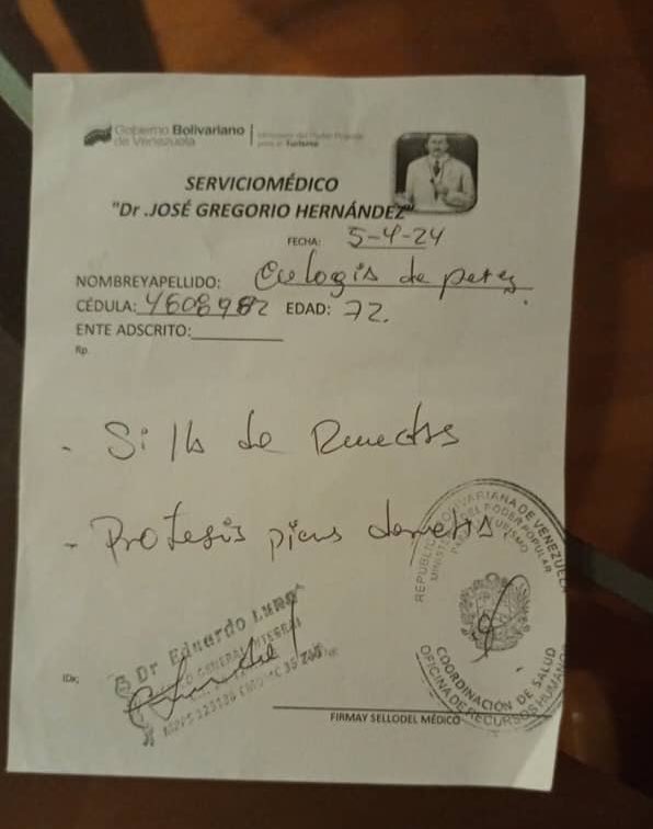 Alexa Gómez (@alexagomezdos) on Twitter photo Buenas noches . Para señora de 72 años que fue amputada de una de sus piernas y que está en necesidad extrema, estamos buscando alimentos que puedan donar para podérselos llevar. No tiene una cuenta para poderle transferir y ella tampoco tiene movilidad. Es por ello que <a href="/SOSAPEZ/">Sosapez 🇻🇪</a> Buenas noches . Para señora de 72 años que fue amputada de una de sus piernas y que está en necesidad extrema, estamos buscando alimentos que puedan donar para podérselos llevar. No tiene una cuenta para poderle transferir y ella tampoco tiene movilidad. Es por ello que <a href="/SOSAPEZ/">Sosapez 🇻🇪</a>