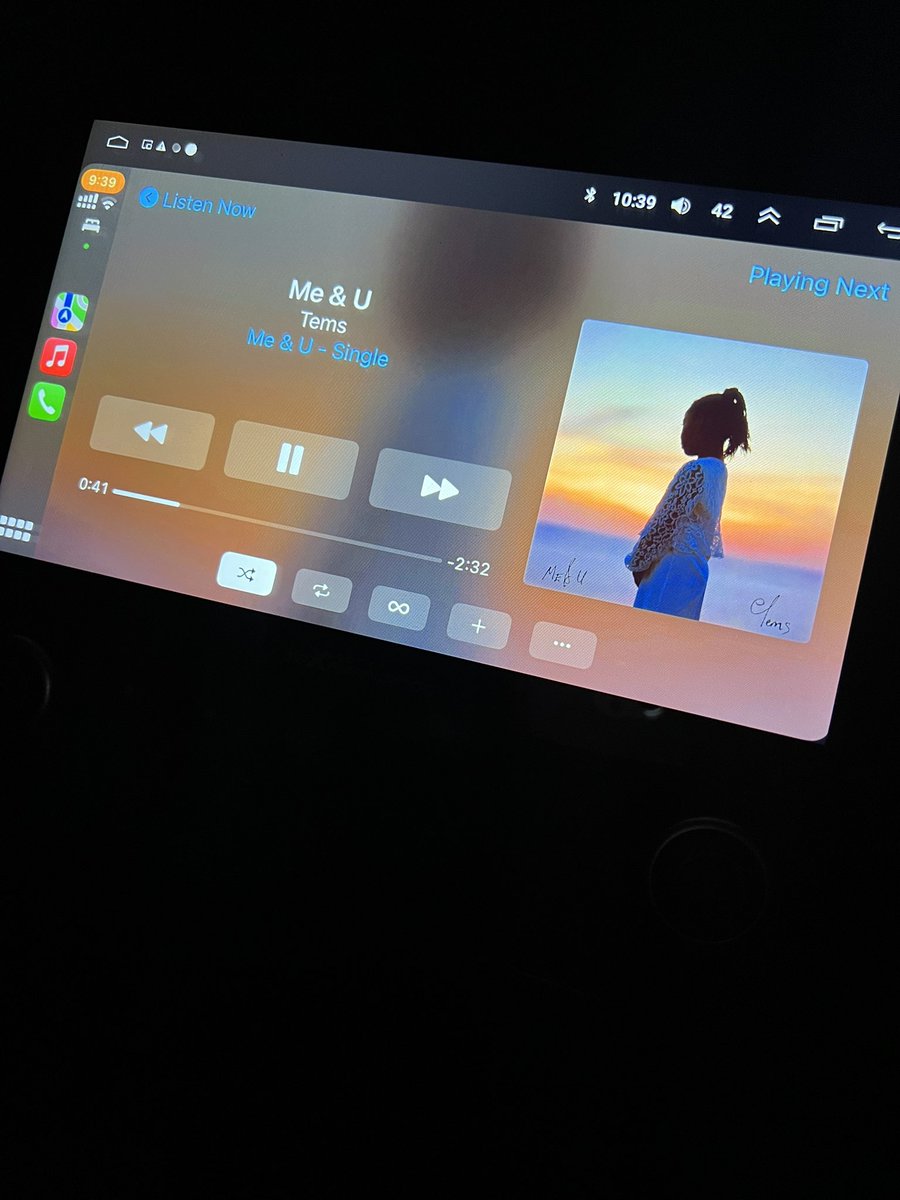 tsalazarcarter's tweet photo. Anyway, this man saw that I was unhappy with it and of course took my entire radio out and installed an HD touch screen radio (which has Apple CarPlay and Wifi) all by himself! He also fixed the sound system so now my volume can go louder.

Just love him so much!🥹❤️❤️❤️ https://t.co/iofq0GSAAW