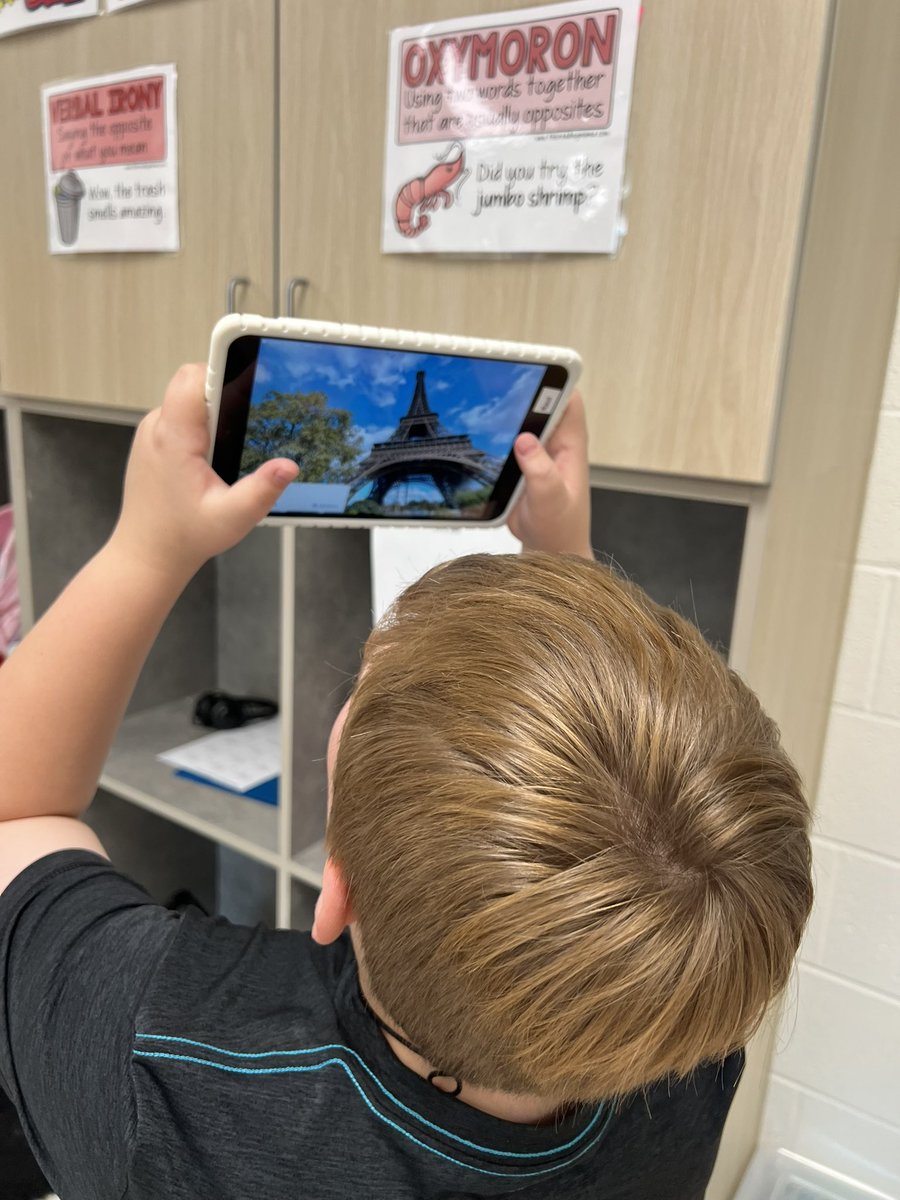Thank you Ms. Breese and Ms. Carstens for taking our Summer Academy 3rd graders on a virtual field trip around the world 🌎! They had fun “exploring” on land and under the ocean! 🌊 ⛩️🌋🚢🗽🏜️🗿<a href="/mcps_va/">MCPS</a> @BreeseCatherine <a href="/MCPSTechnology/">MCPS Technology</a>