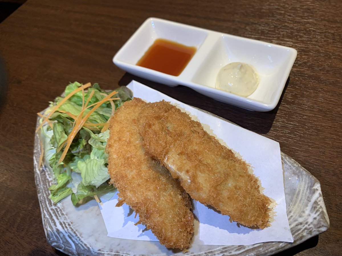 bushoumon's tweet photo. 新メニュー登場！【松浦産】極旨アジフライ（2ケ） - 特別価格690円
炭火やきとり武将門から、海の恵みを贅沢に味わえる新メニューのご紹介です。

松浦産のアジは、豊かな自然環境で育まれ、引き締まった身とふっくらした食感が自慢。
この新鮮なアジをサクサクの衣で包み、外はカリッと、 https://t.co/B2HCCv22MM