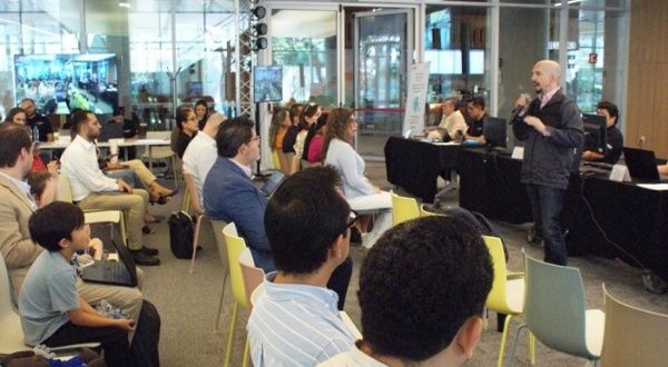 Abre sistema de voto electrónico para mexicanos en el extranjero dlvr.it/T7tzcV