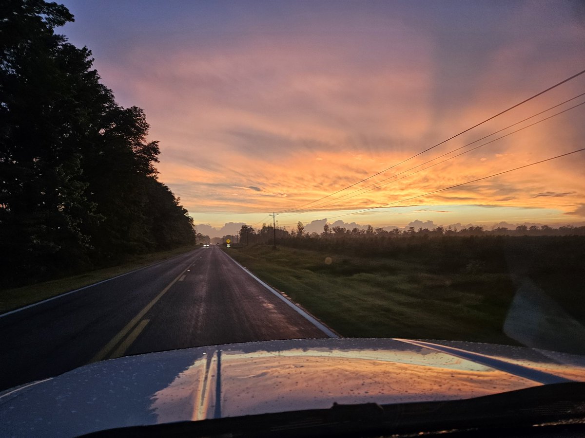 SPopeGoDawgs's tweet photo. @JackMcCarty24 It really was a beautiful show tonight after the storm https://t.co/rNHNCu7B9T