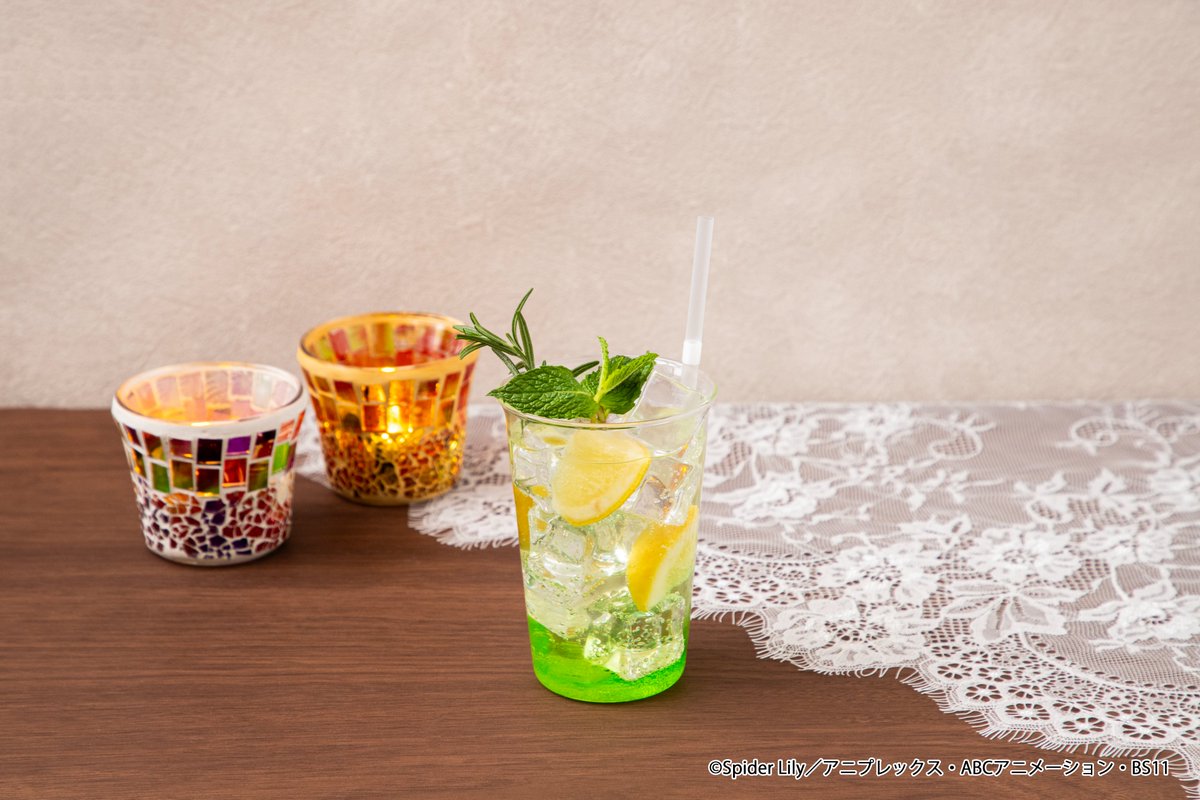 lyco_cafe's tweet photo. ✼••┈┈••✼••┈┈••✼
　 メニューのご紹介
✼••┈┈••✼••┈┈••✼

『 ミズキ　レモンスカッシュ 』
お酒が好きなミズキおすすめの甘さ控えめのレモンサワー風味のソーダ🍋🫧
アルコールは使用しておりませんのでご安心を✨

⬇️詳細はこちら
https://t.co/vZvCouTRZC
#リコリコ https://t.co/Sb3YzURZSl
