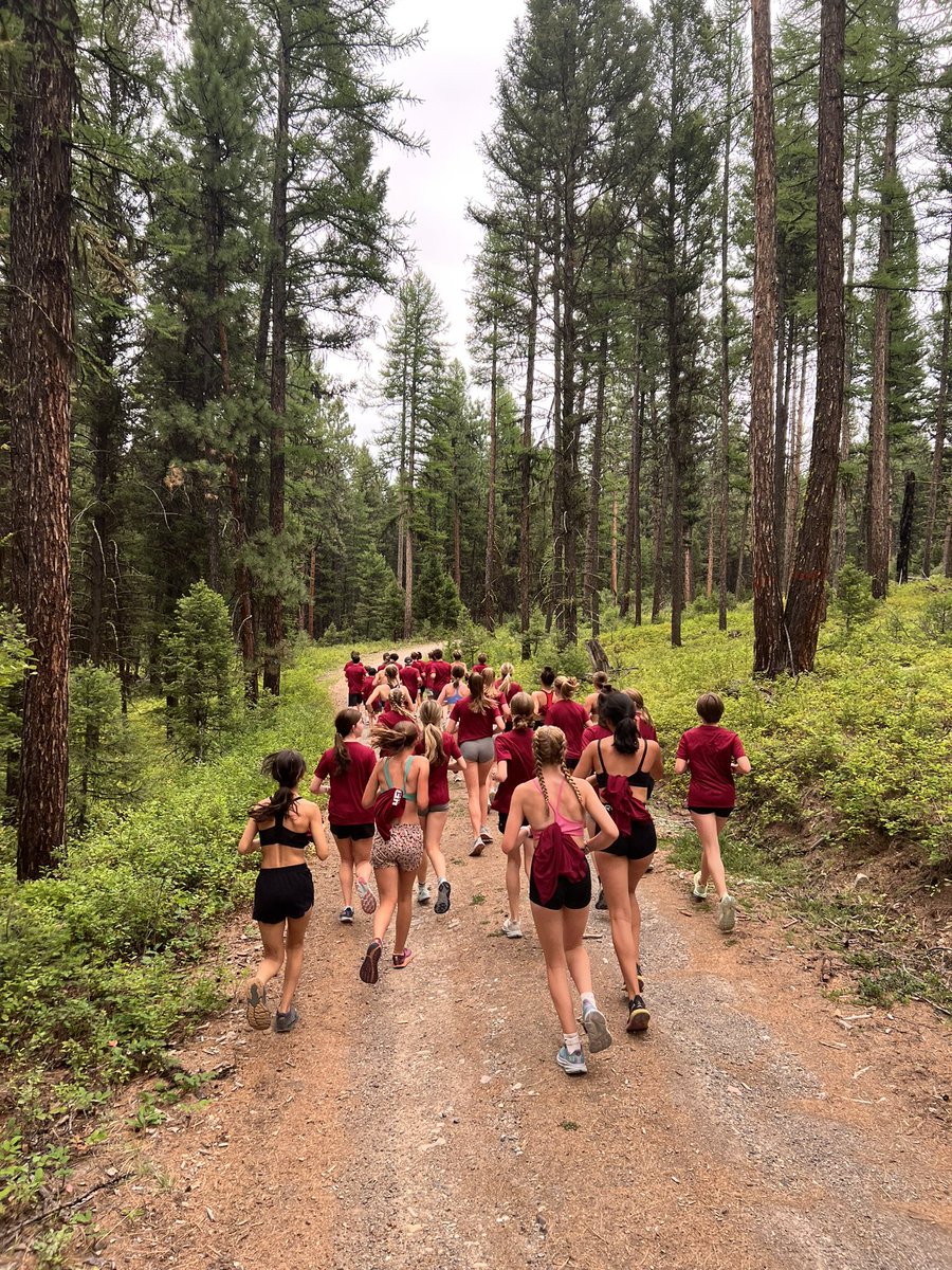 Helena High XC tweet media