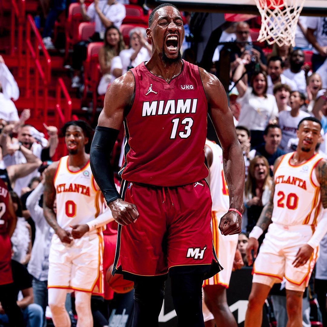 SinCitySportHub's tweet photo. Bam Adebayo’s current girlfriend Aja Wilson tonight vs the Wings : 

36 points 
68% FG
14 rebounds 
6 steals
1 block 
+14

By far the best player in the WNBA 🔥 https://t.co/LN5SB23ArG
