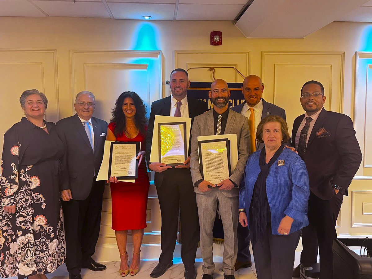 Closed out the evening celebrating three of Yonkers best! Teachers of the Year for the 2023-24 School Year! Congrats Mrs. Egan, Mr. Veras and Mr. Stahn! 🩵🤍🩶