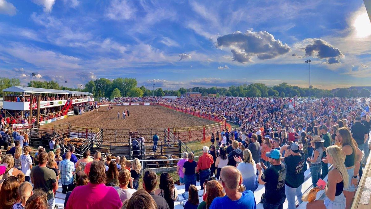 Facebook asked what I was thinking, and right now, it's all about the prep work for this year's rodeo.  37 days and counting...