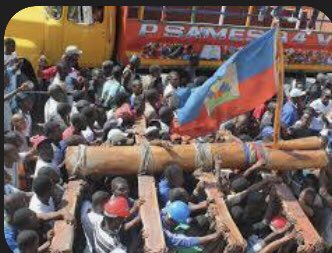 FerdinandEvens2's tweet photo. Depi 2013 jan sa te ye, Mw pa jan’m rive konprann Koman #Mètfèyvèt ak tout moun kite nan antouraj li te mobilize tout Ayisyen sa yo  ak tout inyorans pou yo pote yon #Bwa soti Lèziwa rive Wanament. Epi, pou m wè Ayisyen pa ka mete men ansanm pou devlope #Ayiti 🤔yon ti 💡souple! https://t.co/o83Mt1rXXe