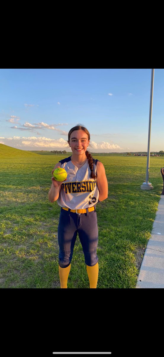 2nd bomb for this girl this week #whohomered