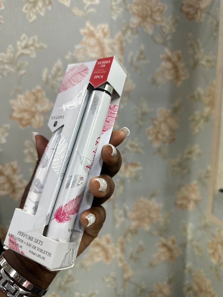 KingMubsssss's tweet photo. Good morning it’s a great day to purchase sweet and rich scents.

F1&amp;2-k100
F3- k75
F4-100 ml k300

Deliveries within Lusaka are through Yango delivery at your cost. Outside Lusaka through Mecury.

Text me.🥹🥹❤️ https://t.co/xga6m6f0TK