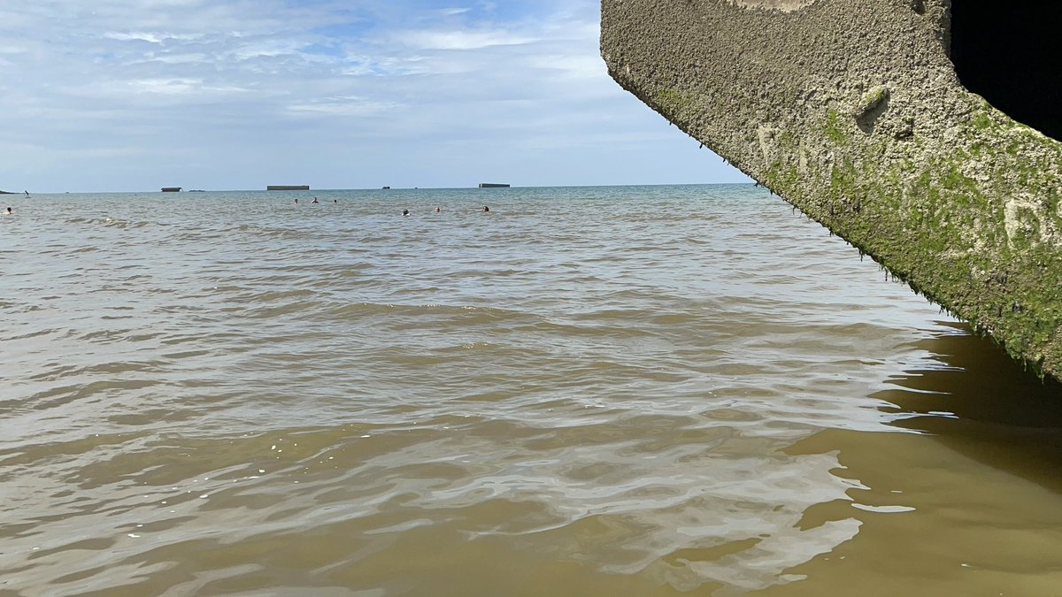 pauldotward's tweet photo. Arromanches-les-Bains

#Arromanches #DDay80 https://t.co/l4CMIg7TMW