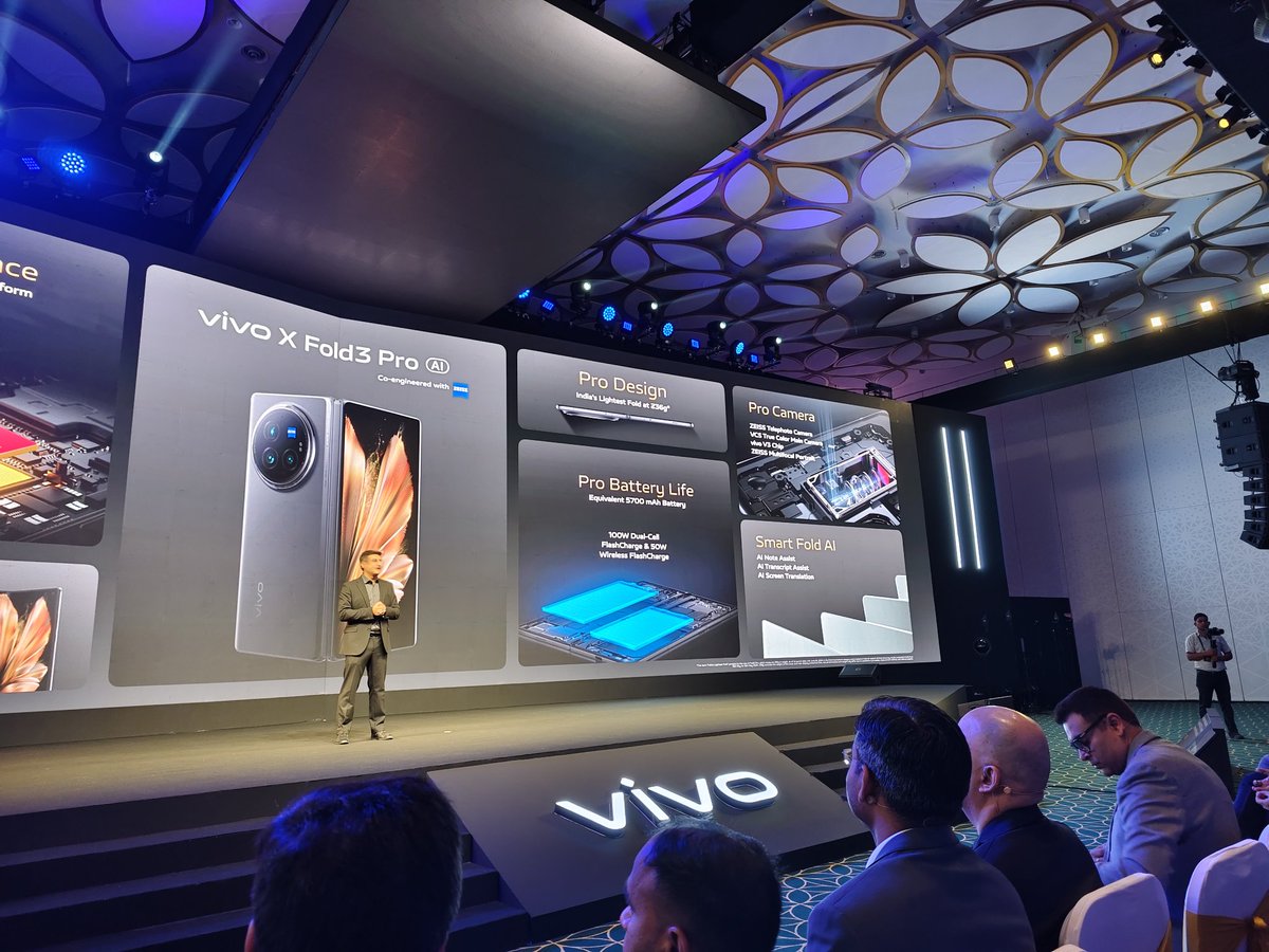 stufflistings's tweet photo. vivo X Fold3 Pro complete overview.
#vivoXFold3Pro #TheBestFoldEver https://t.co/2G1qF9gHay