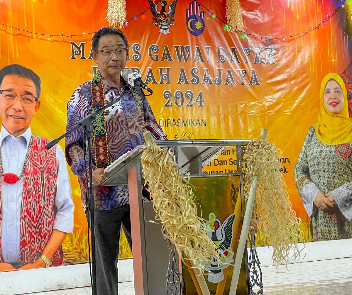 ybkarimhamzah's tweet photo. Over 500 of our folks in #Asajaya attended this year's #Gawai #Dayak gathering held at Kpg Sampun Kelili &amp; they include those from #Malay #Chinese #Bidayuh community as well. It's great to see all of them gathering in one place showing #unity #togetherness @JapenSarawak @rtm_swk https://t.co/CyNniQGIHB