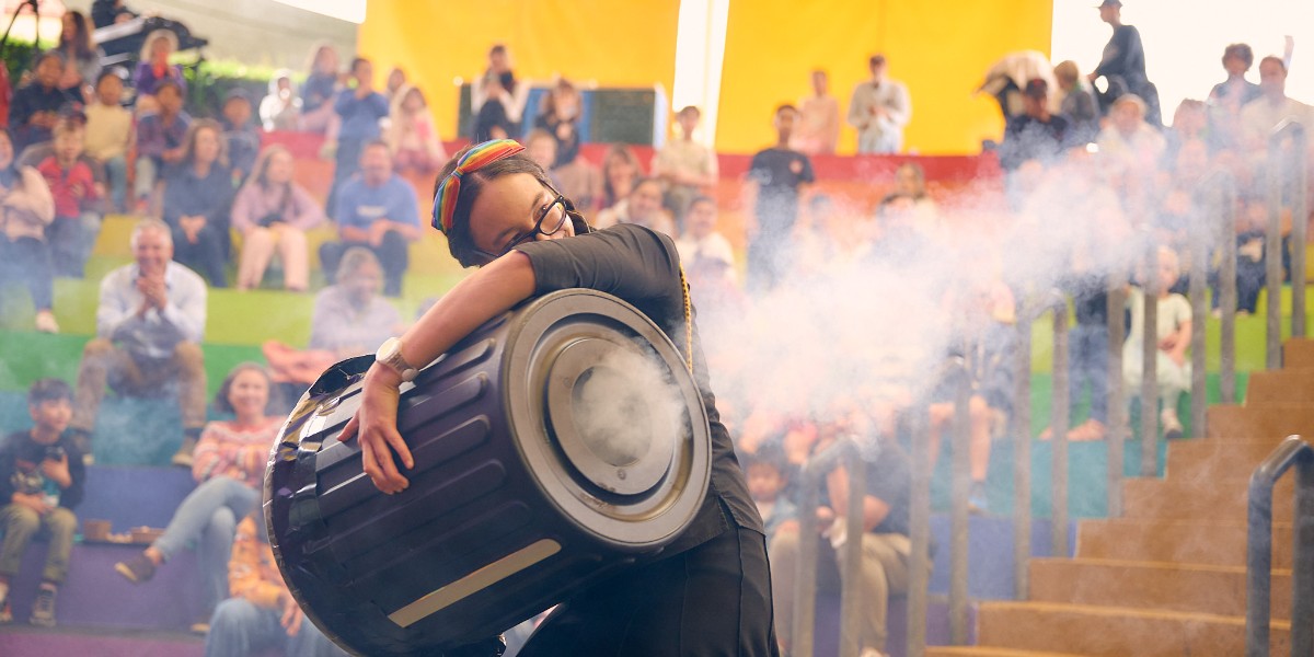 Affordable family fun awaits in Scienceworks’ spectacular winter holiday program! ⚗️🌌⚡

Whether you're a seasoned science buff, a little learner, or somewhere in between, there's something fun for everyone at Scienceworks!

Learn more: brnw.ch/21wKuxT