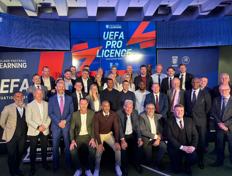 Mike Scott tweet media