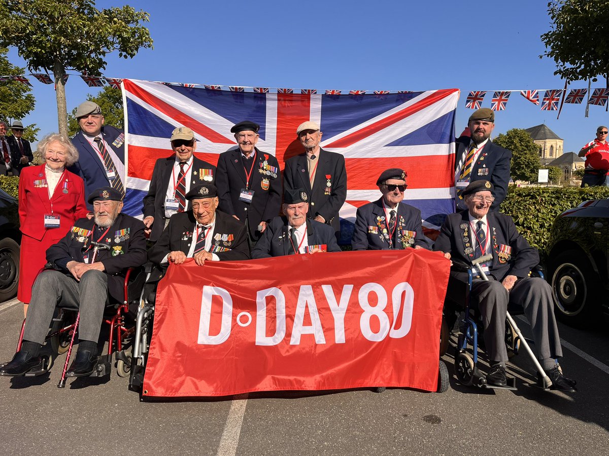 Taxi Charity tweet media