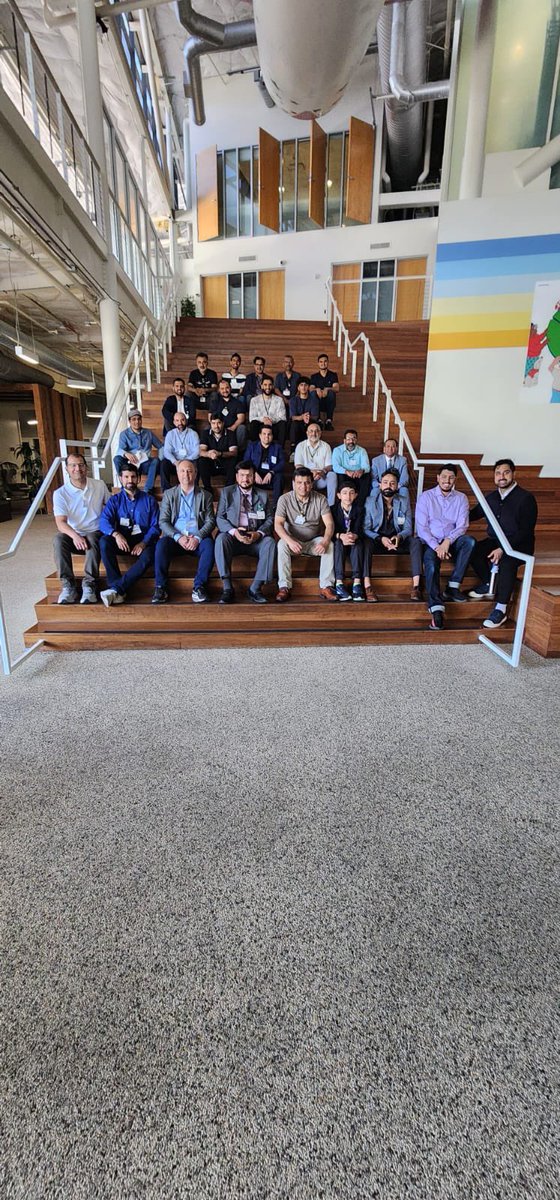 aleemkhan's tweet photo. An exciting few days spent at Silicon Valley - Google, Apple, and Stanford Campuses as we expand into the US. Great networking and learning experiences in the last few days with more to follow. #datainvent #partnerships #digitaltransformation #networking https://t.co/LcWOu9jdnP