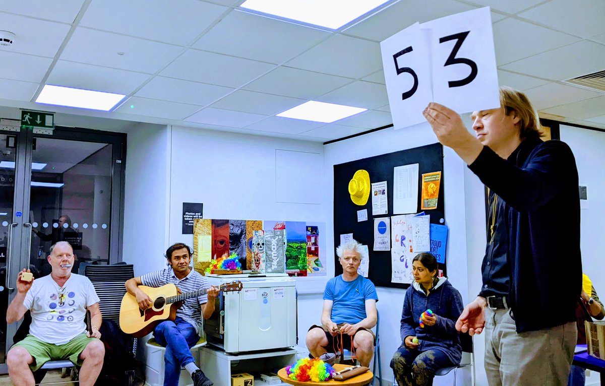 jamesemarks's tweet photo. @GoGenieMo @UN @HolstMuseum @Playtronica @buildwithhubs Everyone Welcome & All Aboard @HolstMuseum #Holst150 Spaceship Earth Improv Orchestra 🌌🌎🌻⚡🎶🌈🕉️ at #WilsonNights magicly conducted with @chriscundy3 @SwammiDin @uniofglos #LetsCreate #MuseumWeek #WorldEnvironmentDay #PlayLabZ https://t.co/Lzmyg9gFKW