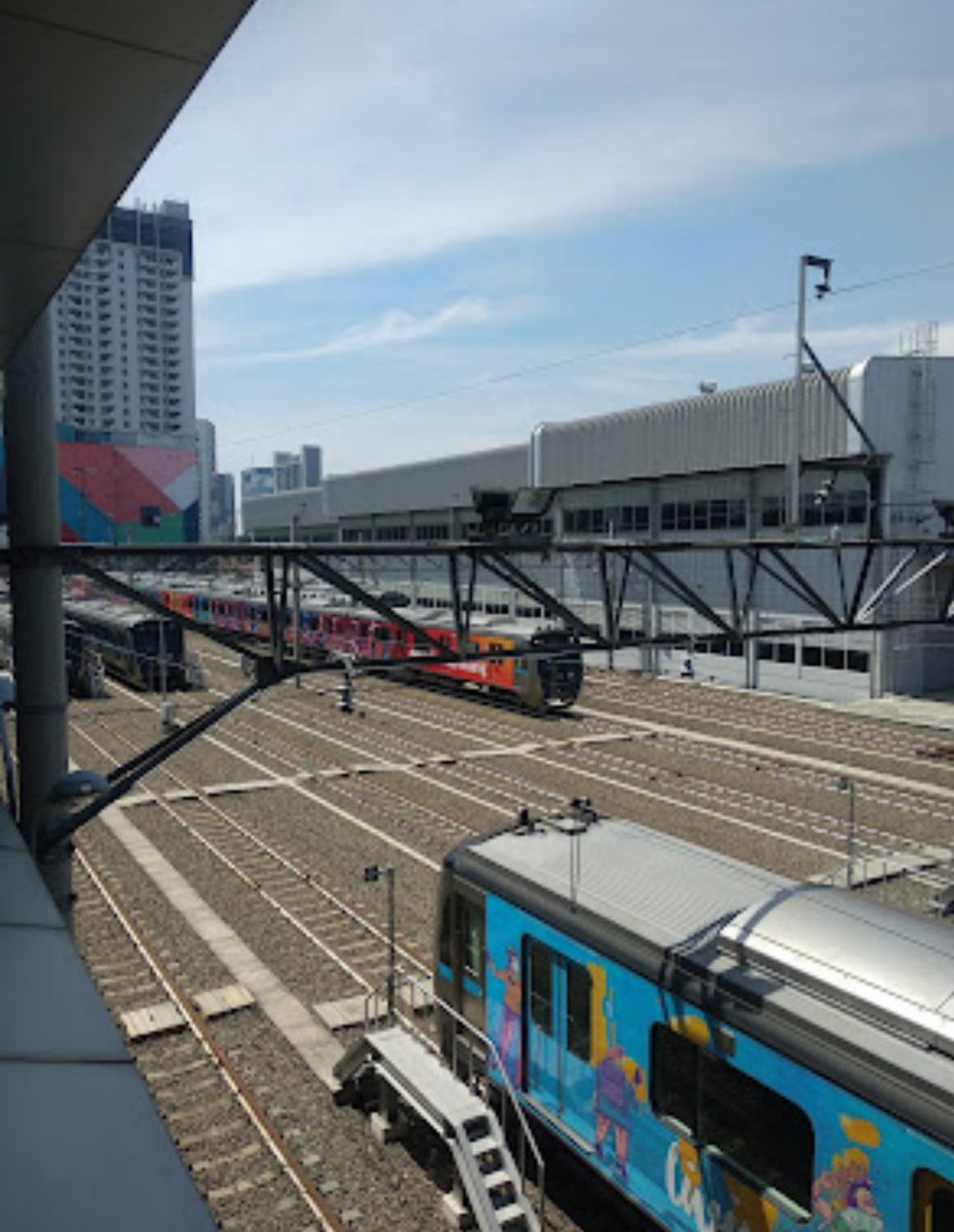 txtdrjkt's tweet photo. Jakarta Place to Go: Bengong Edition

📍Stasiun MRT Lebak Bulus https://t.co/YcEtF3ZfZK