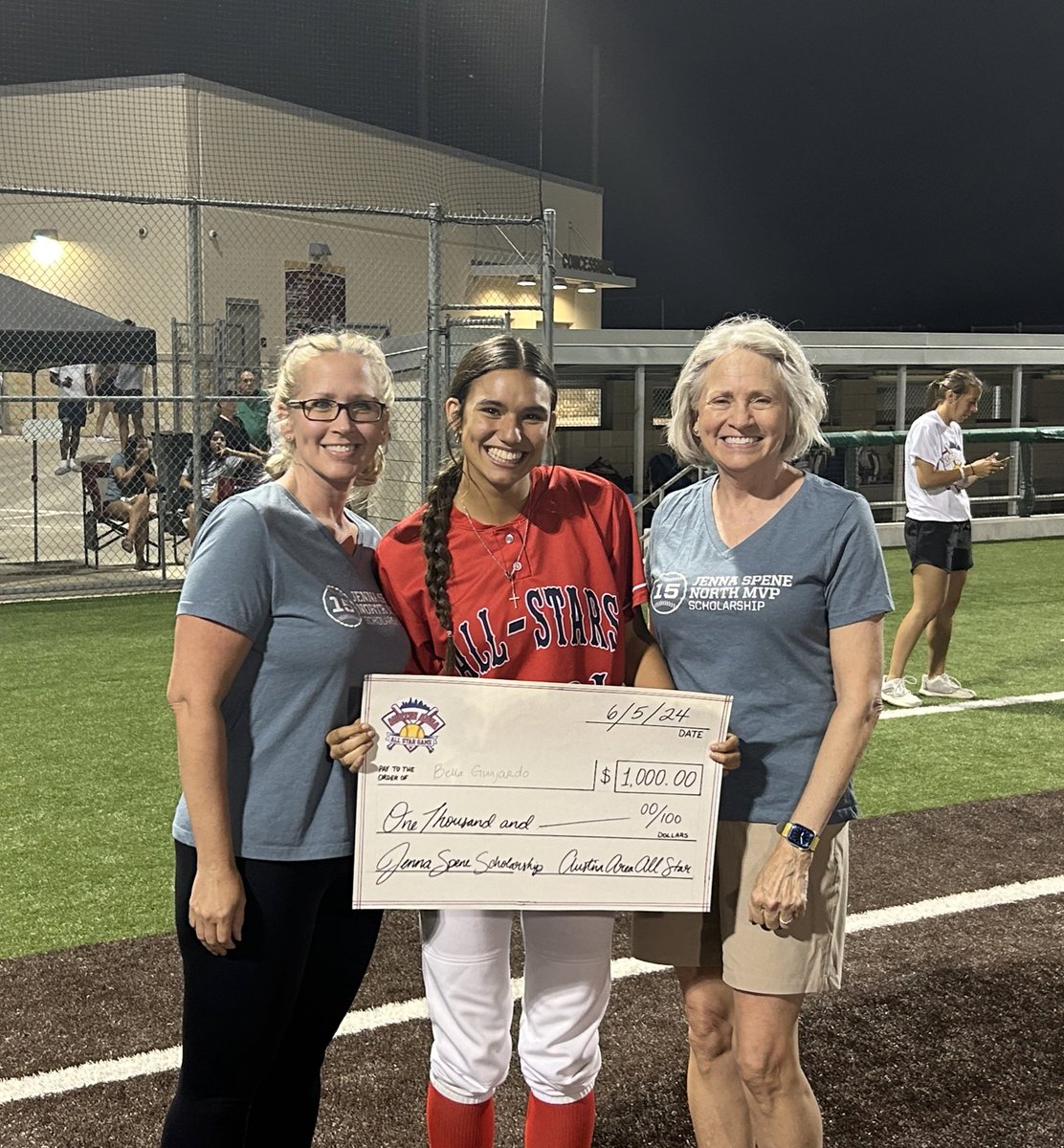 AustinAreaAllS1's tweet image. North MVP-Bella Guajardo (EastView)
North Silver Slugger-Brantley Lavas (Round Rock)
North Golden Glove-Mikala Ham (Vista Ridge)