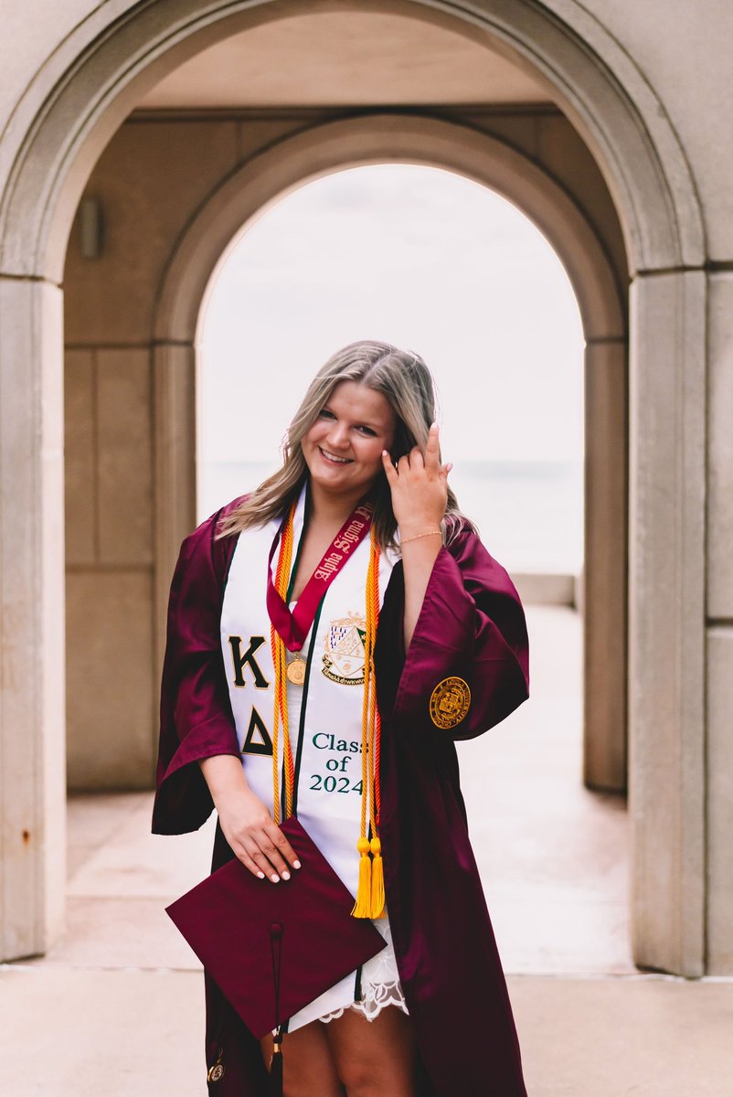 andymraz22's tweet photo. Happy 22nd Birthday @olivianmraz   I can’t wait to celebrate with you next week. I am so proud of you and can’t wait to see what you accomplish in Chicago!! I love you❤️ https://t.co/cWiR2i4qyy